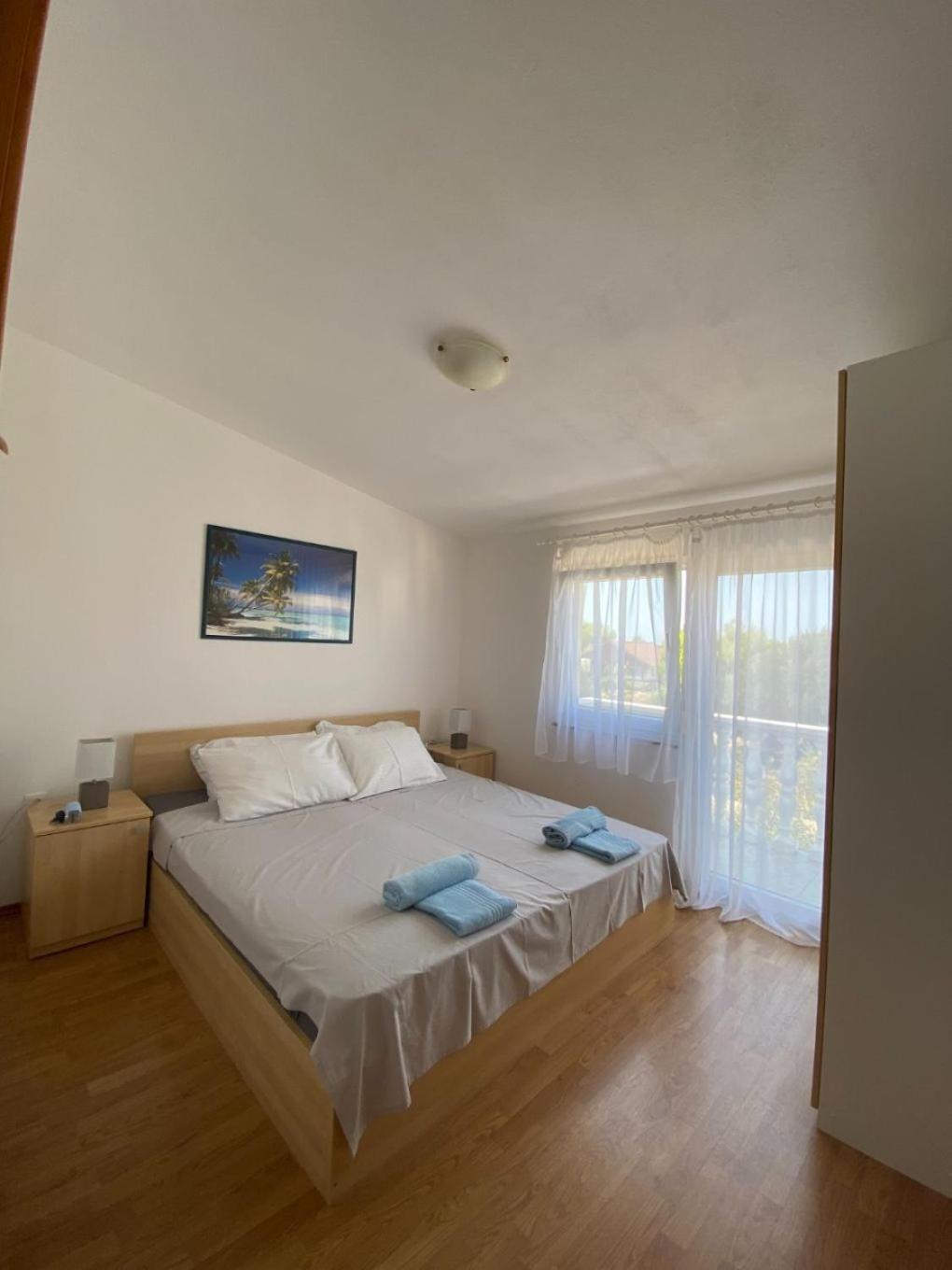 Apartments Draga - Comfortable & Afordable Vir Eksteriør bilde